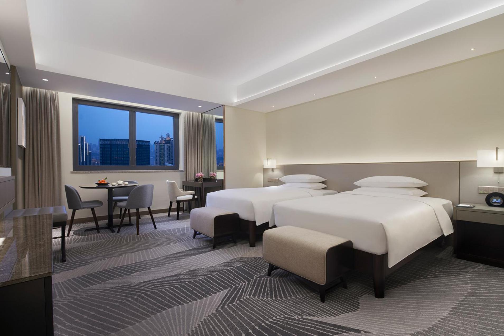 Hyatt Regency Metropolitan Chongqing Hotel Exterior photo